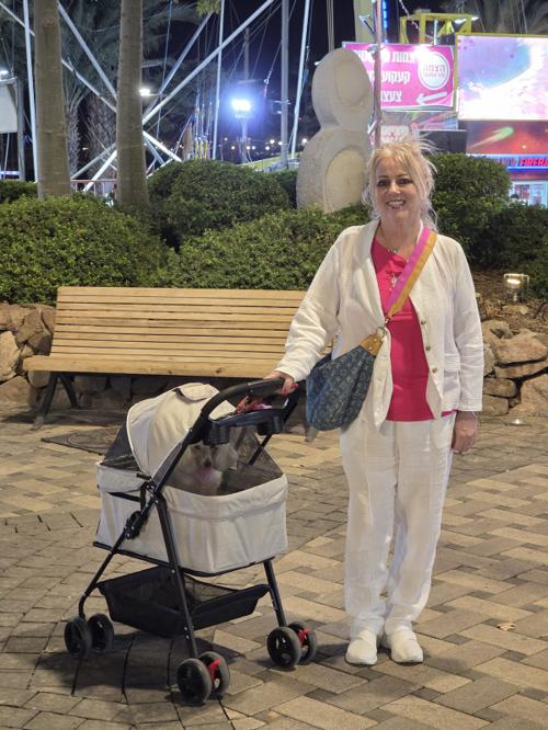 Eva (Bodnar) Weissman, 04/12/2025